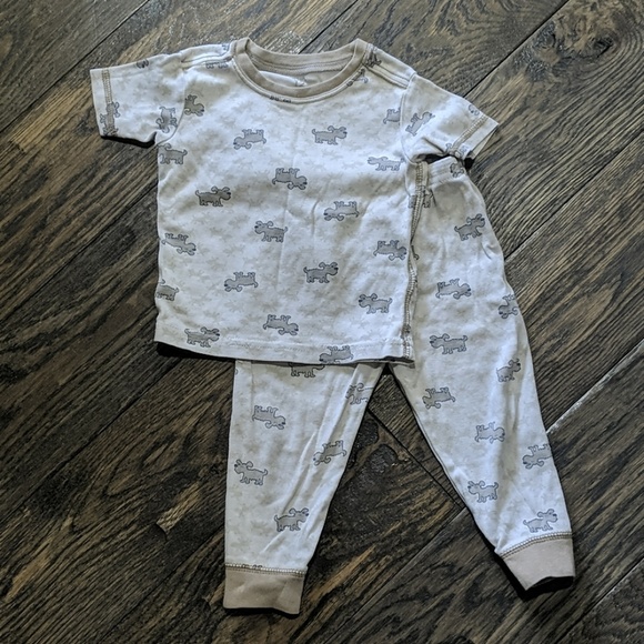 Carter's Pajamas Carters Pajama Set Poshmark